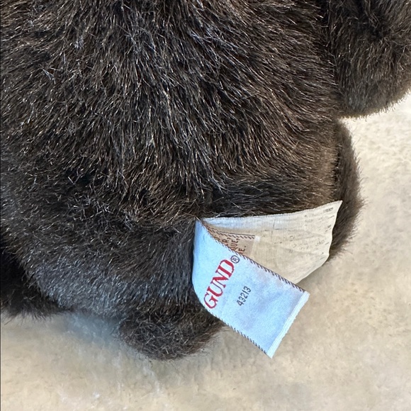 Collector Gund bears. - Picture 4 of 9